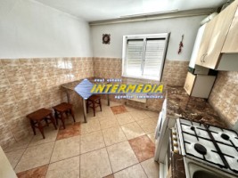 apartament-cu-2-camere-de-vanzare-in-cetate-zona-mercur-alba-iulia-5