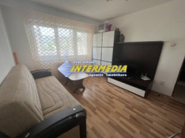 apartament-2-camere-de-inchiriat-alba-iulia-cetate-pe-bulevard-etaj-2-6