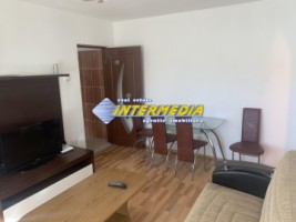 apartament-2-camere-de-inchiriat-alba-iulia-cetate-pe-bulevard-etaj-2-13