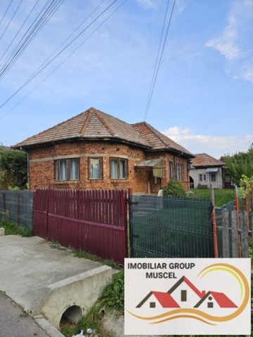 casa-din-caramide-cu-4-camere-in-valea-mare-pravat-pret-55000-euro-4