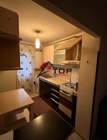 apartament-3-camere-semidecomandat-podu-ros-splai-bahlui