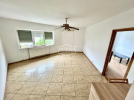 apartament-3-camere-zona-biserica-duminica-mare-etaj-4-2