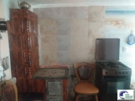 casa-de-vanzare-cu-5-camere-situata-in-cornu-12