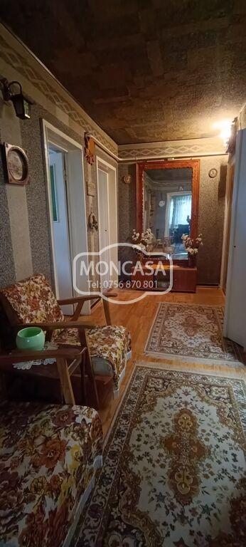 apartament-4-camere-zona-unirii-bloc-caramida-loc-de-parcare