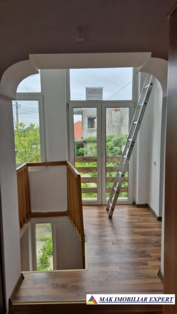 vila-4-camere-cu-teren-500-mp-de-vanzare-in-apa-sarata-campulung-muscel-arges-ideala-pentru-locuinta-modern-15
