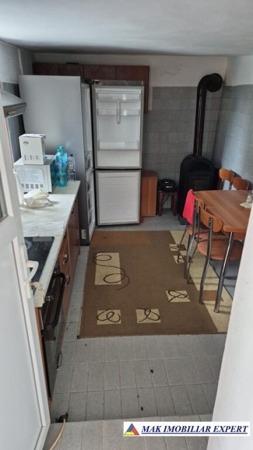 vila-4-camere-cu-teren-500-mp-de-vanzare-in-apa-sarata-campulung-muscel-arges-ideala-pentru-locuinta-modern-16