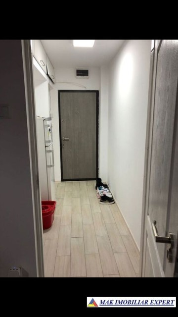 nu-colaboreaza-apartament-2-camere-cf-1-et-24-campulung-4