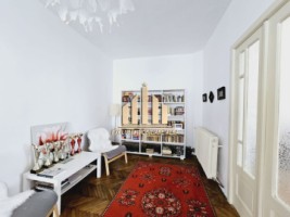 casa-inidividuala-renovata-de-vanzare-maieri-6