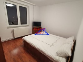 inchiriez-apartament-3-camere-decomandatcu-garaj-zona-centrala-3