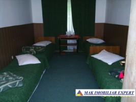 cabana-montana-60-camere-teren-1-ha-leresti-22