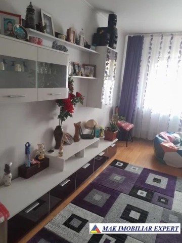 nu-colaboreaza-apartament-3-camere-cf-1-et-p4-campulung