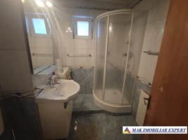 apartament-3-camere-confort-1-etaj-24-de-inchiriat-in-centru-campulung-muscel-arges-13
