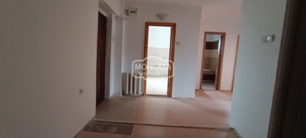 apartament-3-camere-strsavenilor-etaj-2-8