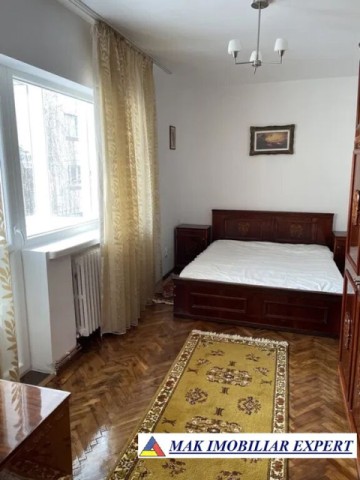 vandut-apartament-3-camere-cf-1-etaj-34-campulung-3