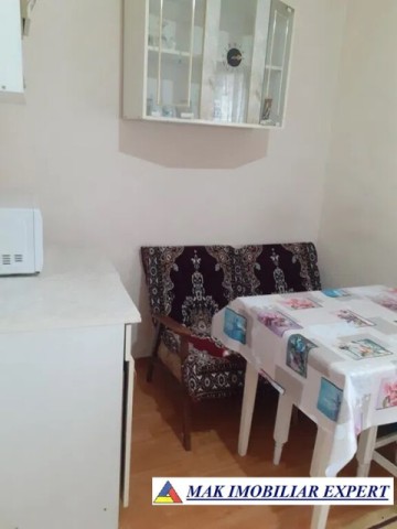 vandut-apartament-2-camere-cf-1-et-24-campulung-4