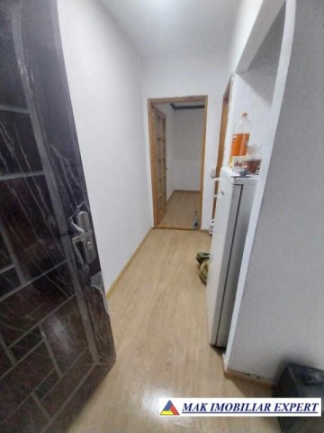 vandut-gasca-zurli-apartament-2-camere-cf-2-et-p4-campulung-7