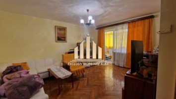 apartament-cu-3-camere-decomandate-cetate-2