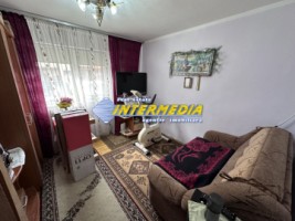 okazie-apartament-cu-3-camere-de-vanzare-etaj-1-zona-cetate-7