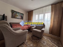 okazie-apartament-cu-3-camere-de-vanzare-etaj-1-zona-cetate-3
