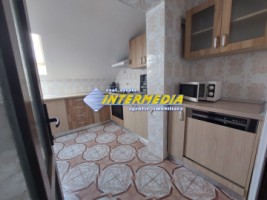 apartament-cu-3-camere-de-inchiriat-cetate-etaj-intermediar-2