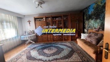 casa-de-vanzare-cu-5-camere-in-cartier-cetate-alba-iulia-finisata-dpe-10