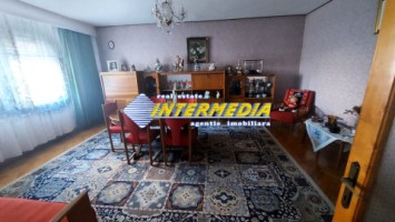casa-de-vanzare-cu-5-camere-in-cartier-cetate-alba-iulia-finisata-dpe-14