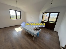 casa-noua-140-mp-de-vanzare-cu-5-camere-finisata-in-alba-iulia-16
