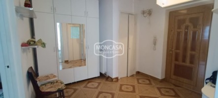 apartament-3-camere-zona-biserica-sf-dumitru-etaj-4-cu-sarpanta-1