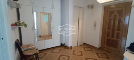 apartament-3-camere-zona-biserica-sf-dumitru-etaj-4-cu-sarpanta-5