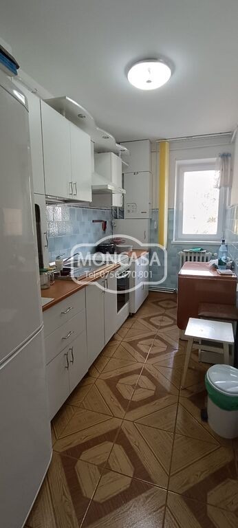 apartament-3-camere-zona-biserica-sf-dumitru-etaj-4-cu-sarpanta-14