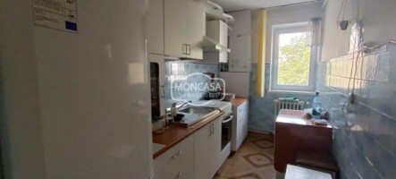 apartament-3-camere-zona-biserica-sf-dumitru-etaj-4-cu-sarpanta-23