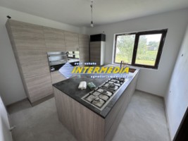 casa-noua-140-mp-de-vanzare-cu-5-camere-finisata-in-alba-iulia-5