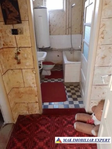 casa-si-livada-de-24-ha-de-vanzare-in-berevoiesti-ideala-pentru-locuinta-si-activitati-agricole-5