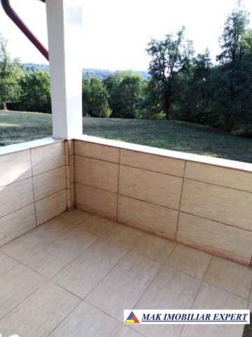 casa-musceleana-3-camere-teren-142-ha-bughea-de-jos-10