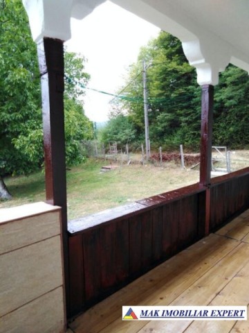 casa-musceleana-3-camere-teren-142-ha-bughea-de-jos-12