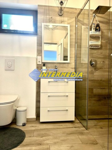 casa-duplex-de-inchiriat-pe-un-nivel-mobilata-si-utilata-complet-in-alba-iulia-12