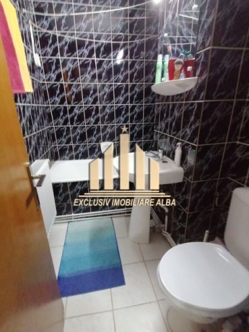 apartament-cu-4-camere-decomandate-cetate-9