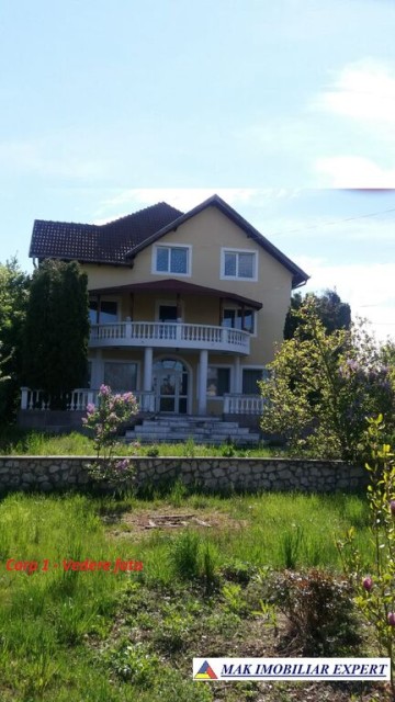 vila-c1-c2-12-camere-teren-4000-mp-de-vanzare-in-campulung-muscel-arges-2