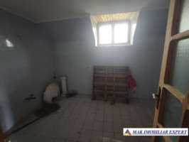 vila-c1-c2-12-camere-teren-4000-mp-de-vanzare-in-campulung-muscel-arges-21