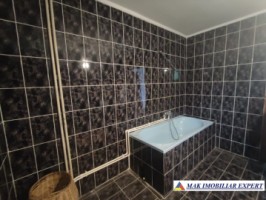 vila-c1-c2-12-camere-teren-4000-mp-de-vanzare-in-campulung-muscel-arges-27