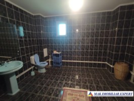 vila-c1-c2-12-camere-teren-4000-mp-de-vanzare-in-campulung-muscel-arges-28