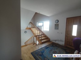 vila-c1-c2-12-camere-teren-4000-mp-de-vanzare-in-campulung-muscel-arges-24