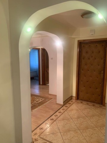 apartament-3-camere-zona-tudor-vladimirescu-78000-negociabil-1