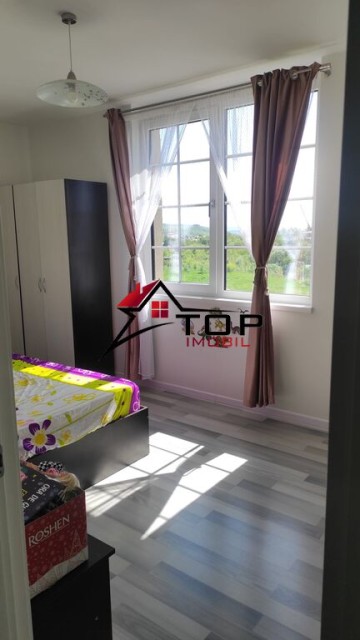apartament-2-camere-decomandat-etaj-intermediar-cug-hanul-visoianu