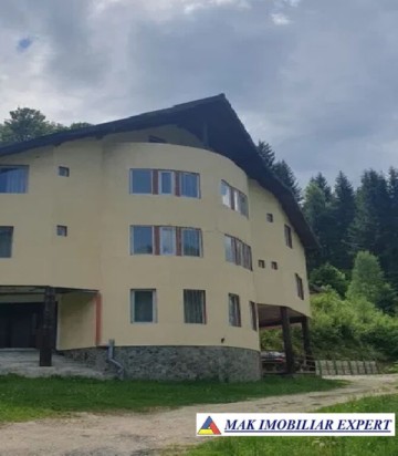 vila-10-camere-cu-teren-4800-mp-de-vanzare-in-dambovicioara-arges-1