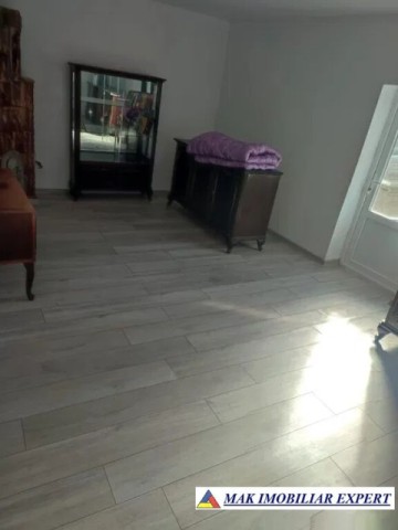 vand-casa-4-camere-teren-360-mp-centru-campulung-muscel-arges-3