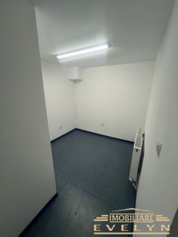 de-inchiriat-spatiu-comercial-zona-luceafarul-pret-500-euro-2