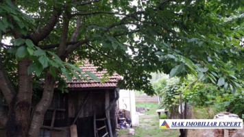 vila-7-camere-cu-teren-de-1000-mp-de-inchiriat-in-centru-campulung-muscel-arges-ideala-pentru-locuinta-rezidentiala-sau-pensiune-43