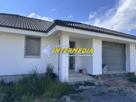 casa-noua-cu-garaj-de-vanzare-zona-centru-teren-400-mp-1