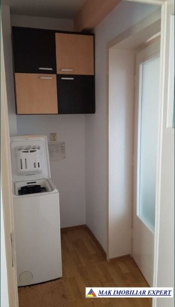 de-vanzare-inchiriere-apartament-2-camere-confort-1-etaj-4-din-4-ramada-pitesti-arges-10